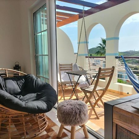 Komfortables Town House In Traumhafter Lage Budens Exterior foto