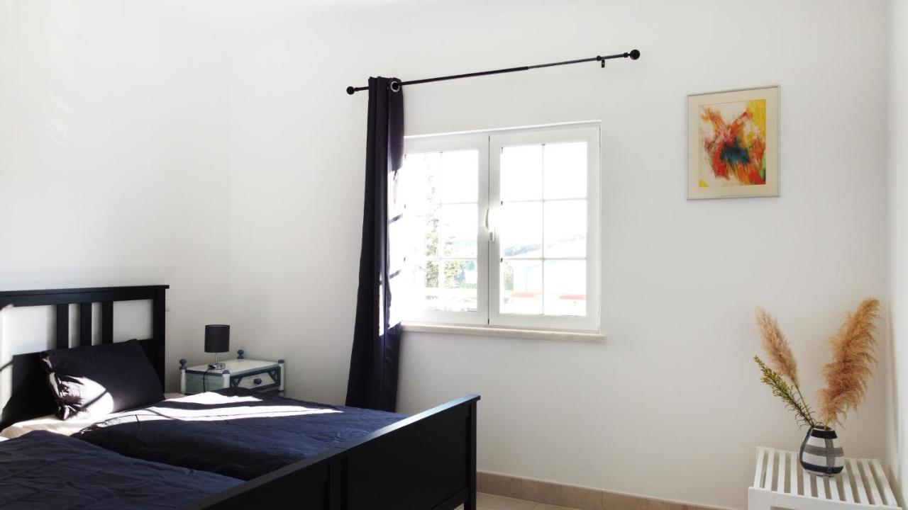 Komfortables Town House In Traumhafter Lage Budens Exterior foto