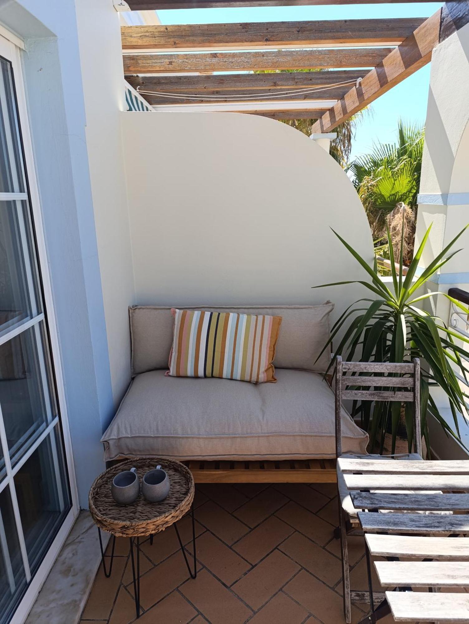 Komfortables Town House In Traumhafter Lage Budens Exterior foto